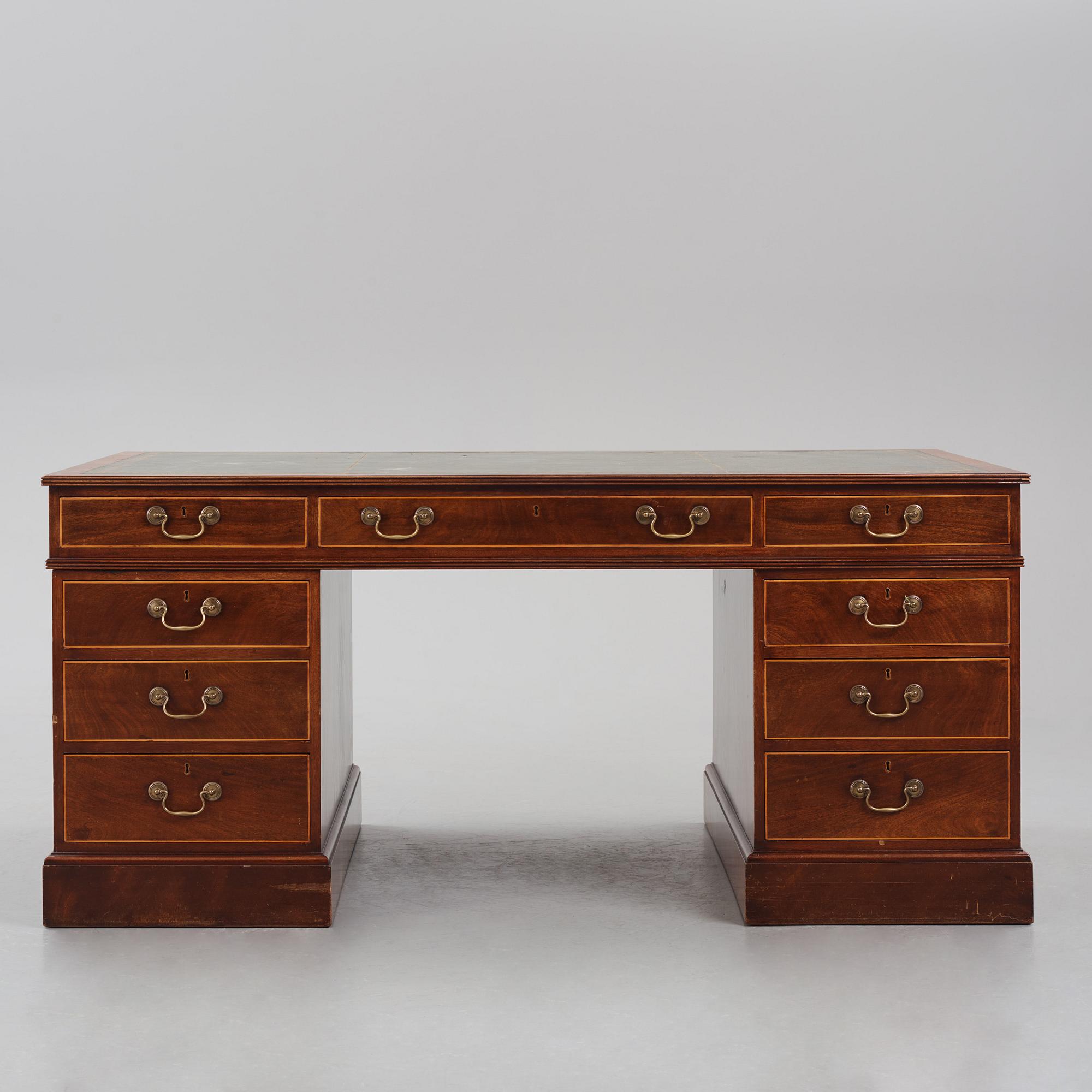 Desk, 19th/20th century.