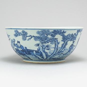 A large Chinese blue and white punch bowl, 20th century.