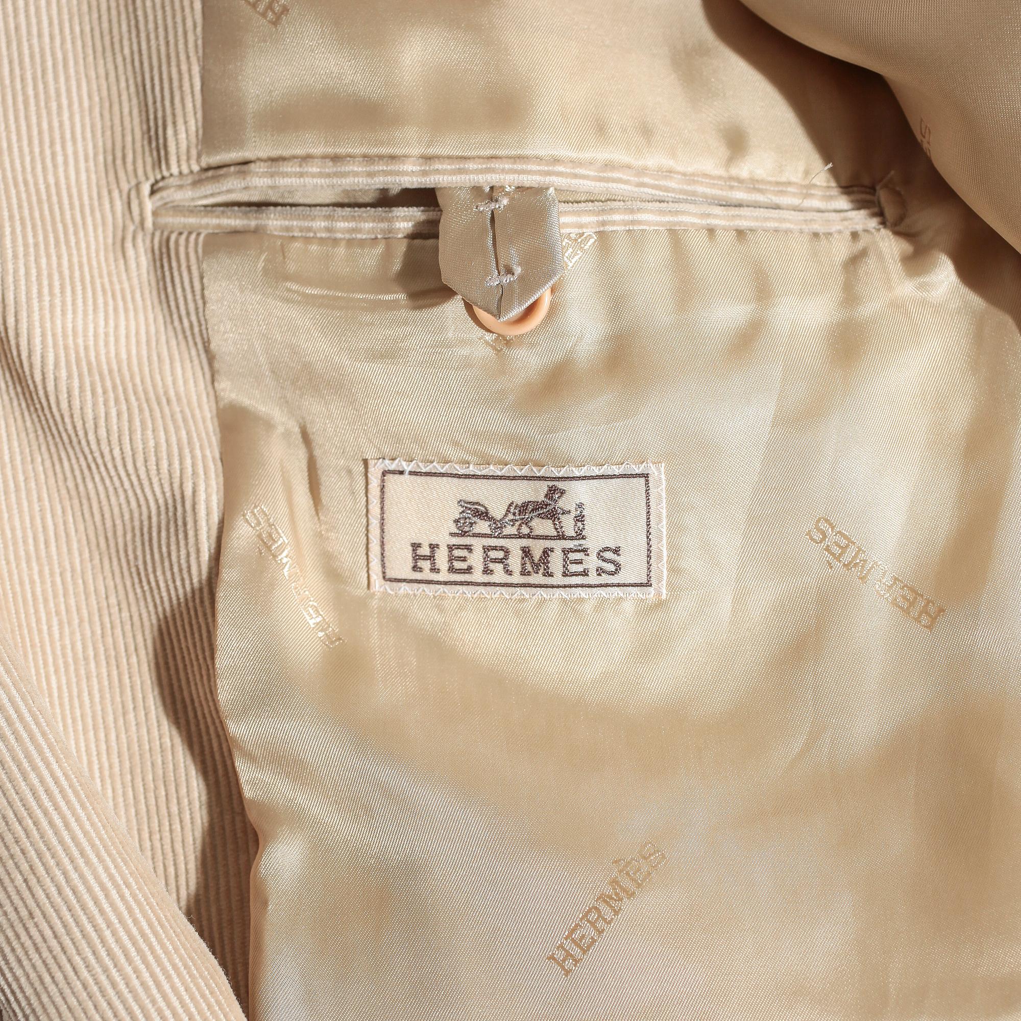 KOSTYM, tre delar, Hermès, STORLEK 54.