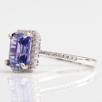 A 14K white gold ring with a ca. 2.50 ct tanzanite and ca. 0.25 ct of brilliant cut diamonds.