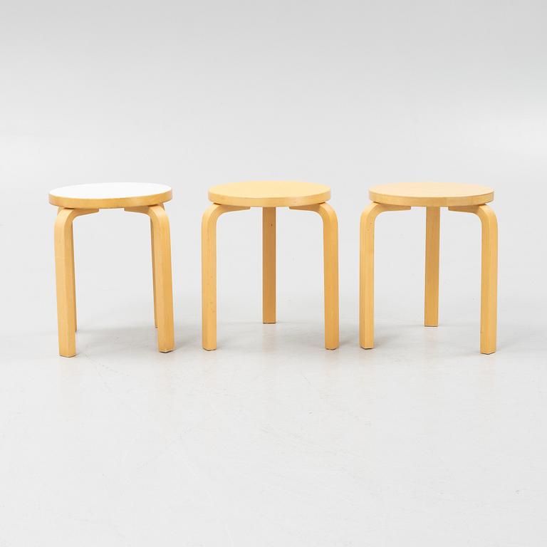 Alvar Aalto, pallar, 3 st, modell 60, Artek, Finland.