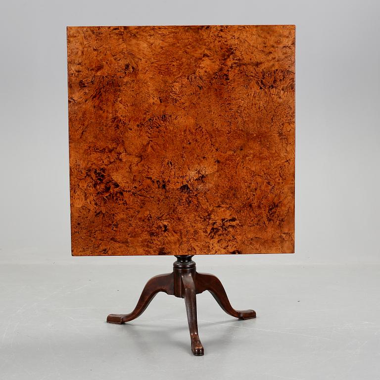 FÄLLBORD, 1800-talets första hälft.