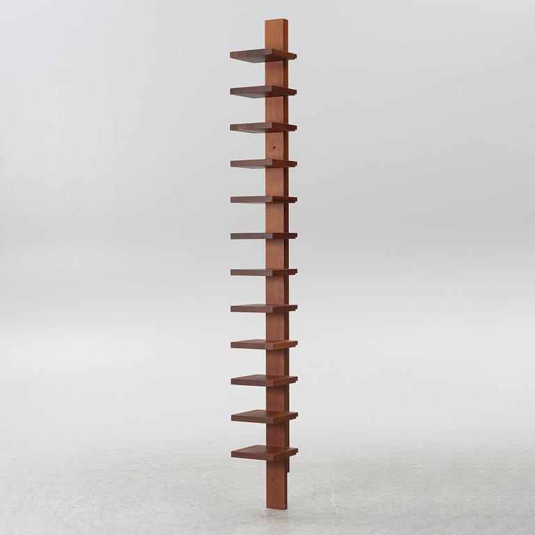 John Kandell, hylla, "Pilaster", Källemo AB.