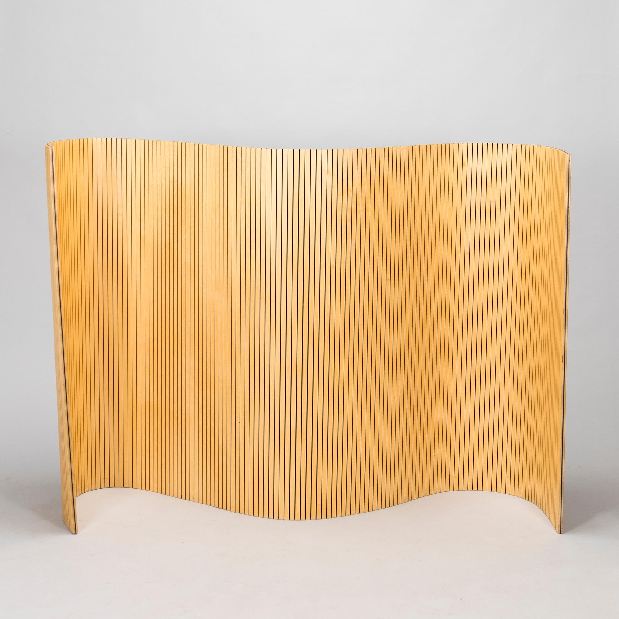 Sebastian Lönnqvist, skärm/rumsavdelare, "Sebastian", Martela, Finland.