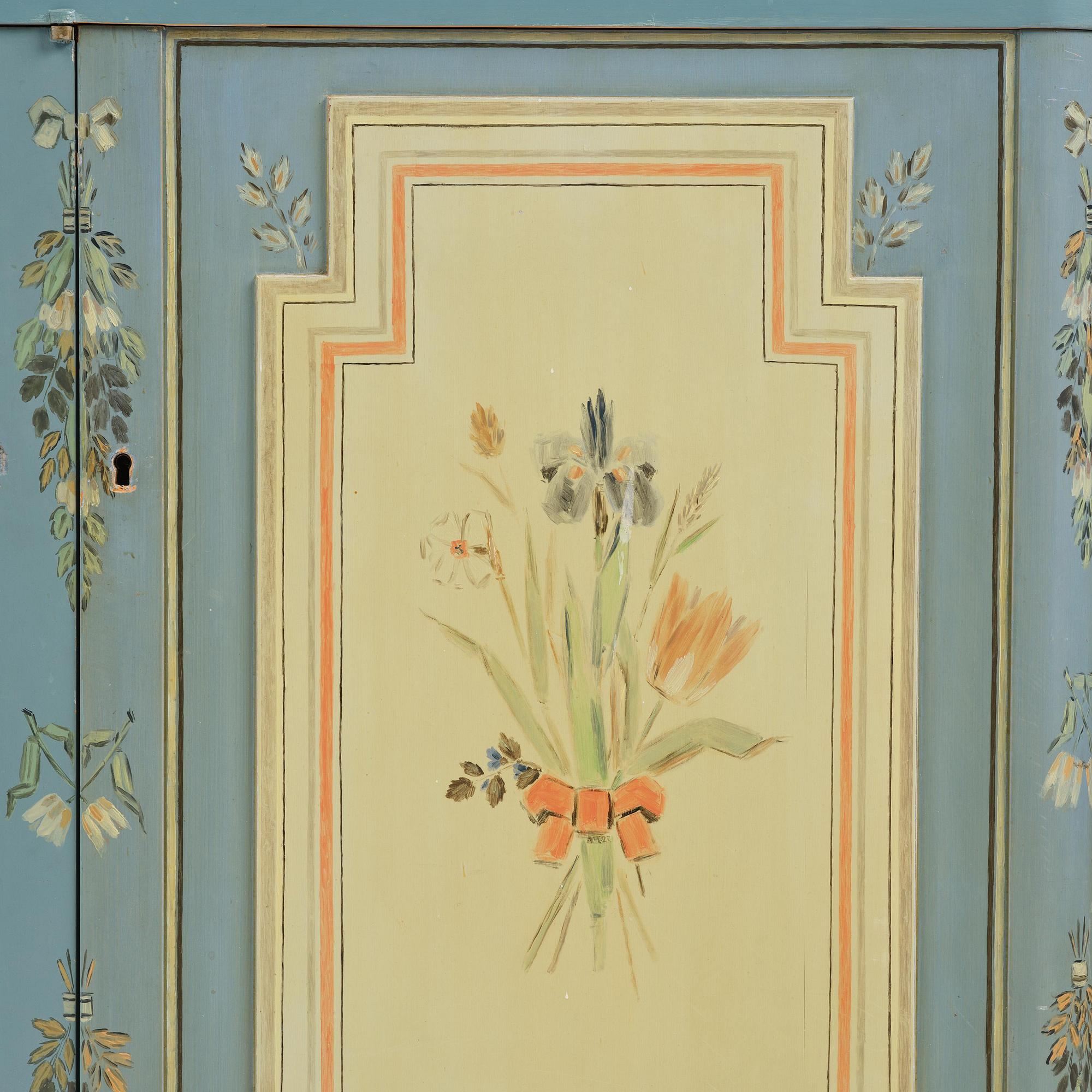 Carl Malmsten, a Swedish Grace showcase cabinet, cabinetmaker Albin Johansson, Stockholm, for Villa Kvikkjokk, 1927.