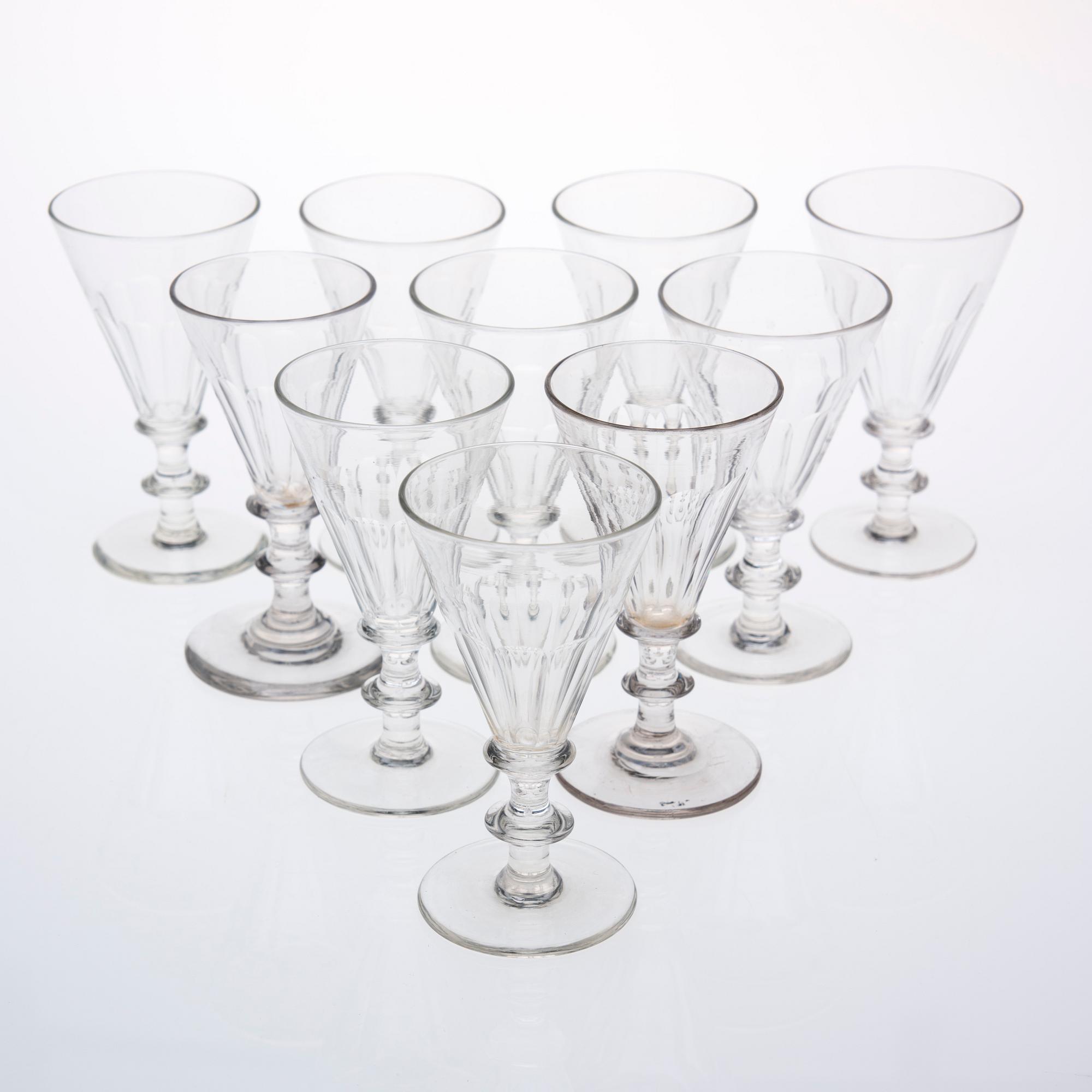 GLASSERVISDELAR, 30 st, 1900-tal.