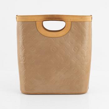 Louis Vuitton, "Vernis Stillwood Vertical tote".
