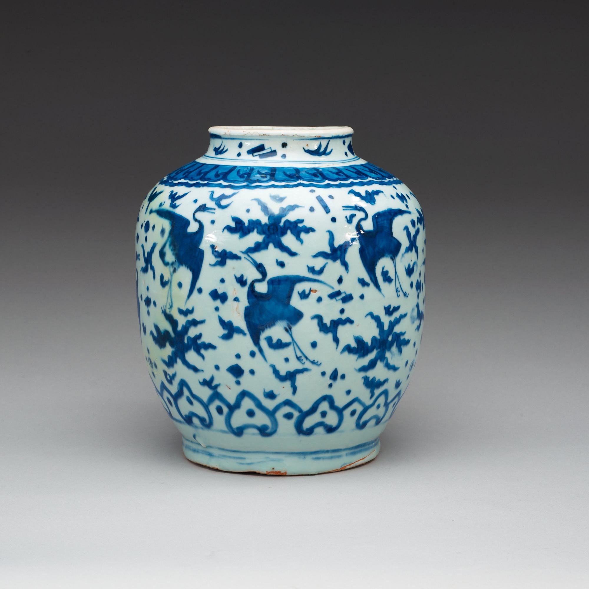 A blue and white jar, Ming dynastin, Wanli (1572-1620).
