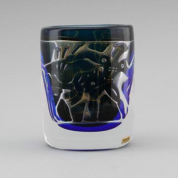 VAS, glas, ariel, Edvin Öhrström, 1966, Orrefors, Svenskt glas, Stockholm.