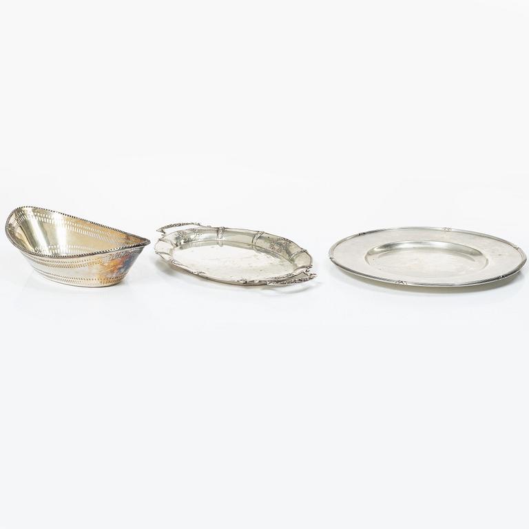 Dish, tray and bowl, silver, including with mark of K Anderson, Stockholm 1925.