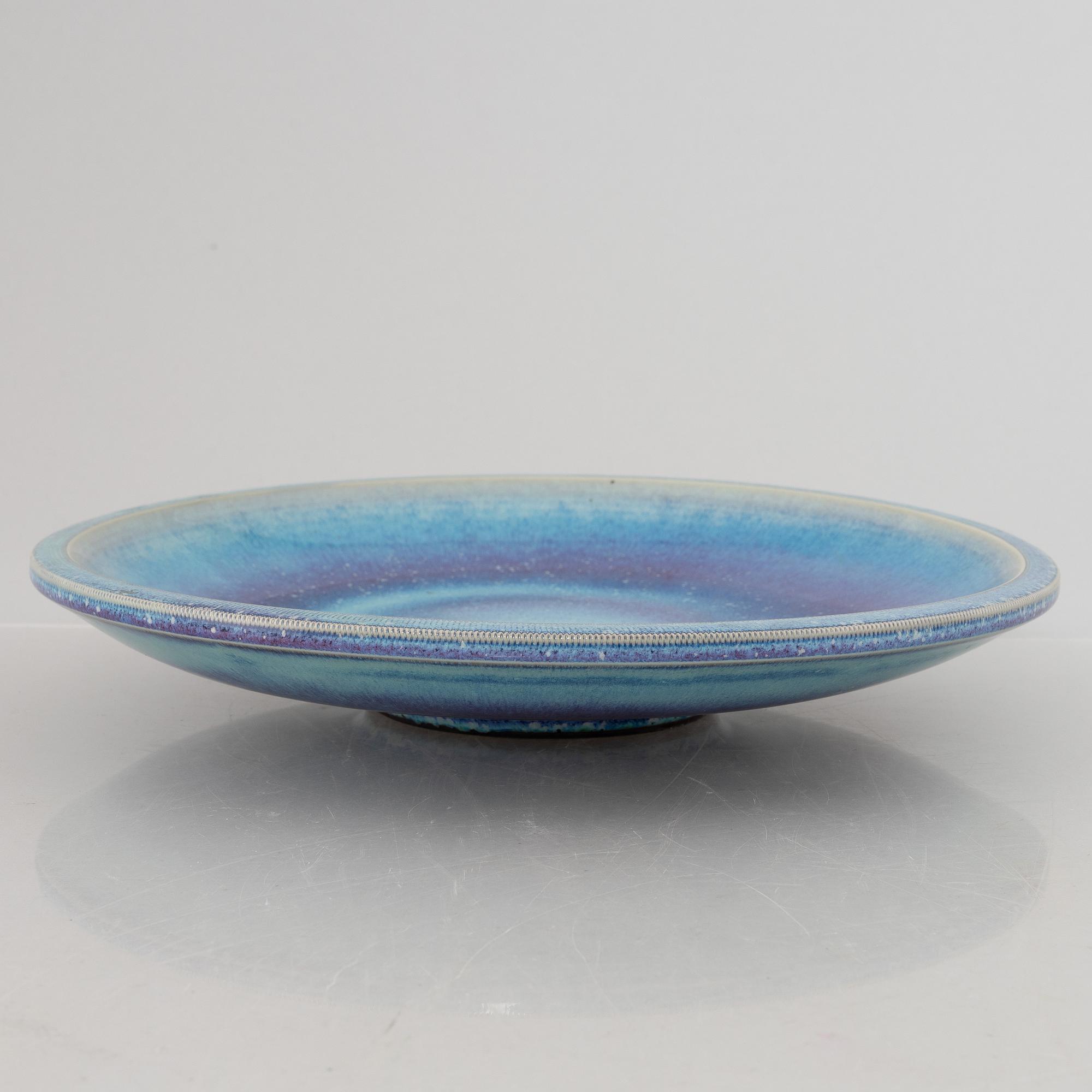 Berndt Friberg, a stoneware dish, Gustavsberg Studio 1970.