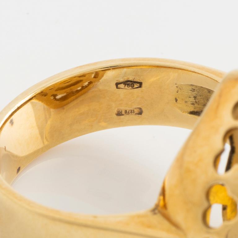 Ring, gold with heart-shaped citrine.
