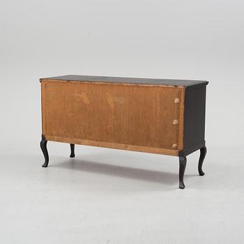 SIDEBOARD, 1900-talets första hälft.