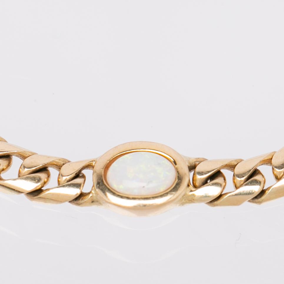 Bracelet, 14K gold with opals.