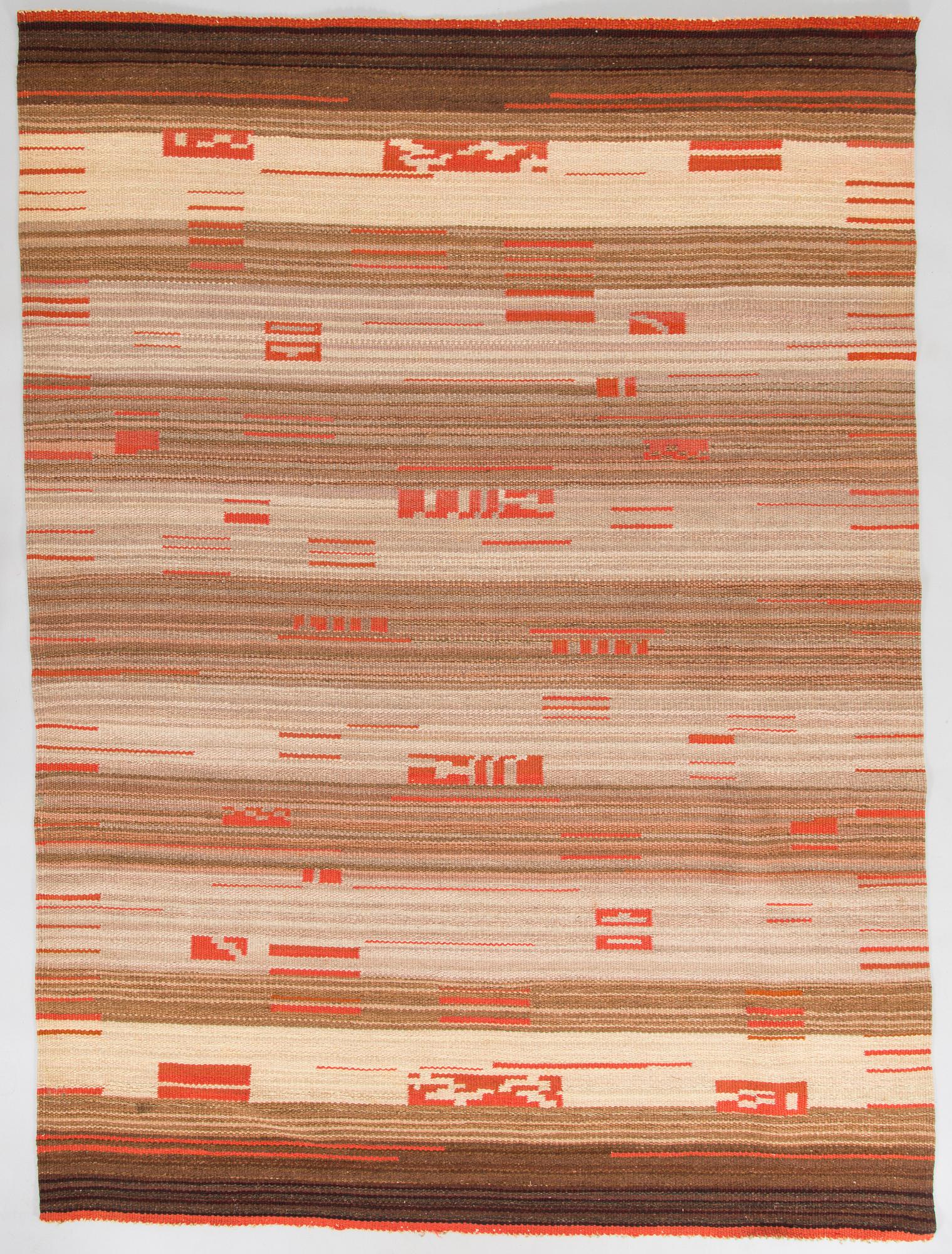Margareta Ahlstedt-Willandt, a 1930s flat weave carpet for Aaltosen Mattokutomo Kiikka Finland. Circa 210 x 155 cm.