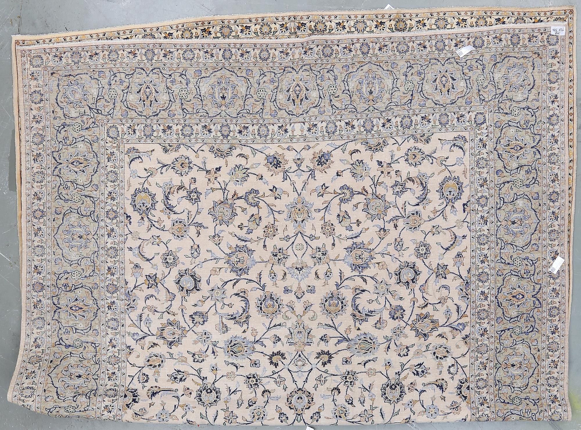 MATTA, Keshan, ca 451x307 cm.