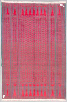 Matta, slätväv, Zilo, ca 303 x 242 cm.