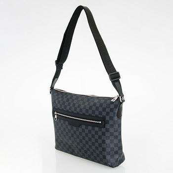 Louis Vuitton, "Mick MM", väska.