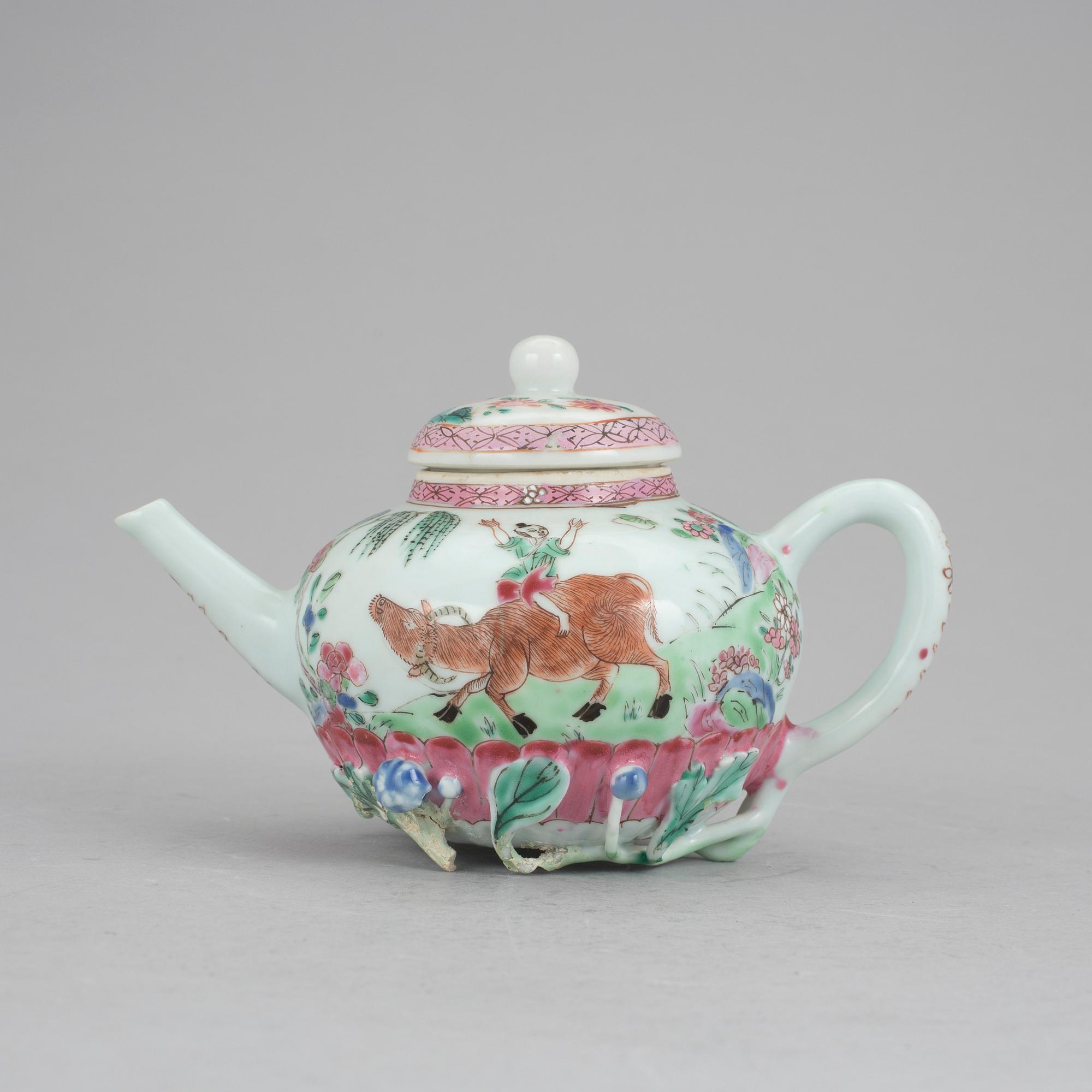 TEKANNA, porslin, Kina, 1700-tal.