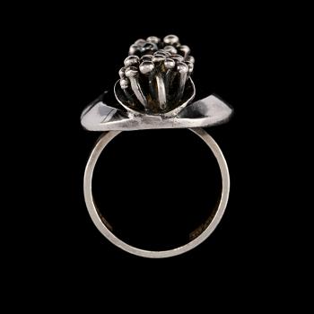 RING, sterlingsilver, E. Granit & Co, Helsingfors, Finland. Vikt 8 g.