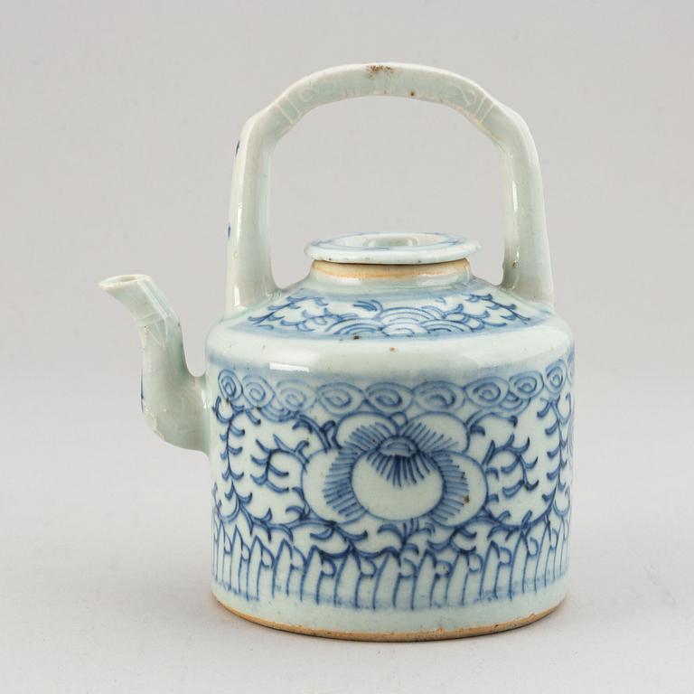 A group of blue and white porcelain, Qing dynasty, 18/19th Century.