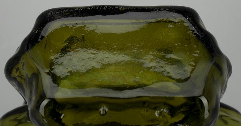 VAS, glas, "Emma" 1310, sign. Helena Tynell Riihimäen Lasi Oy, Atelier. Finland 1900-talets senare hälft.