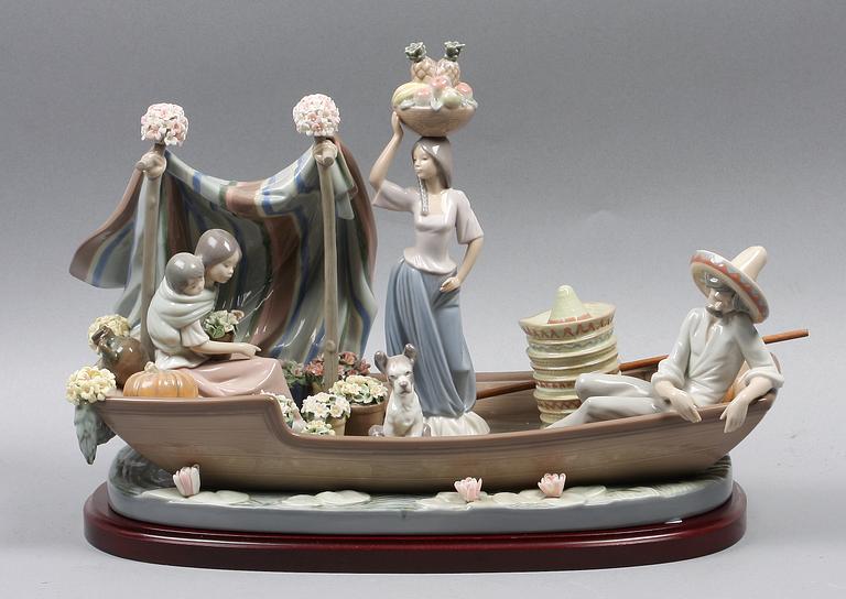 FIGURGRUPP, porslin, Lladro, märkt No: 351, tillverkningsår 1992.