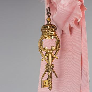 A sash with key 19/20th century.