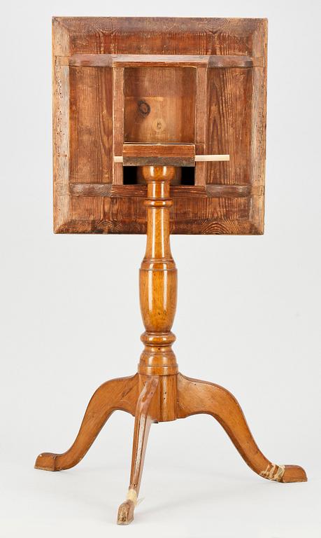 FÄLLBORD, 1800-talets första hälft.