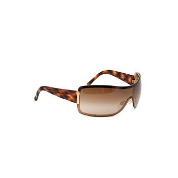 752. CHANEL, a pair of sunglasses.
