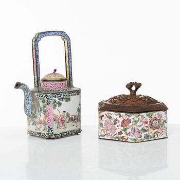 A Chinese enamel on copper teapot and an enamel box with carved wooden cover, Qing dynasty, 18th century.