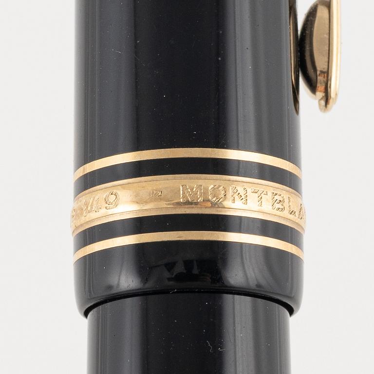 Mont Blanc, fountain pen, Meisterstück No 149, tip in 18k gold.