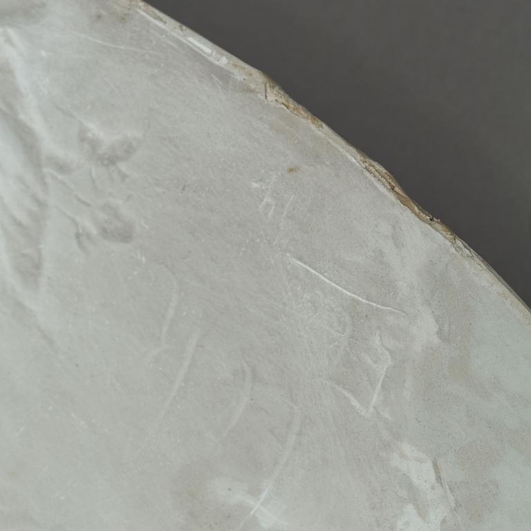 AXEL EBBE, gips, signerad och daterad -14.