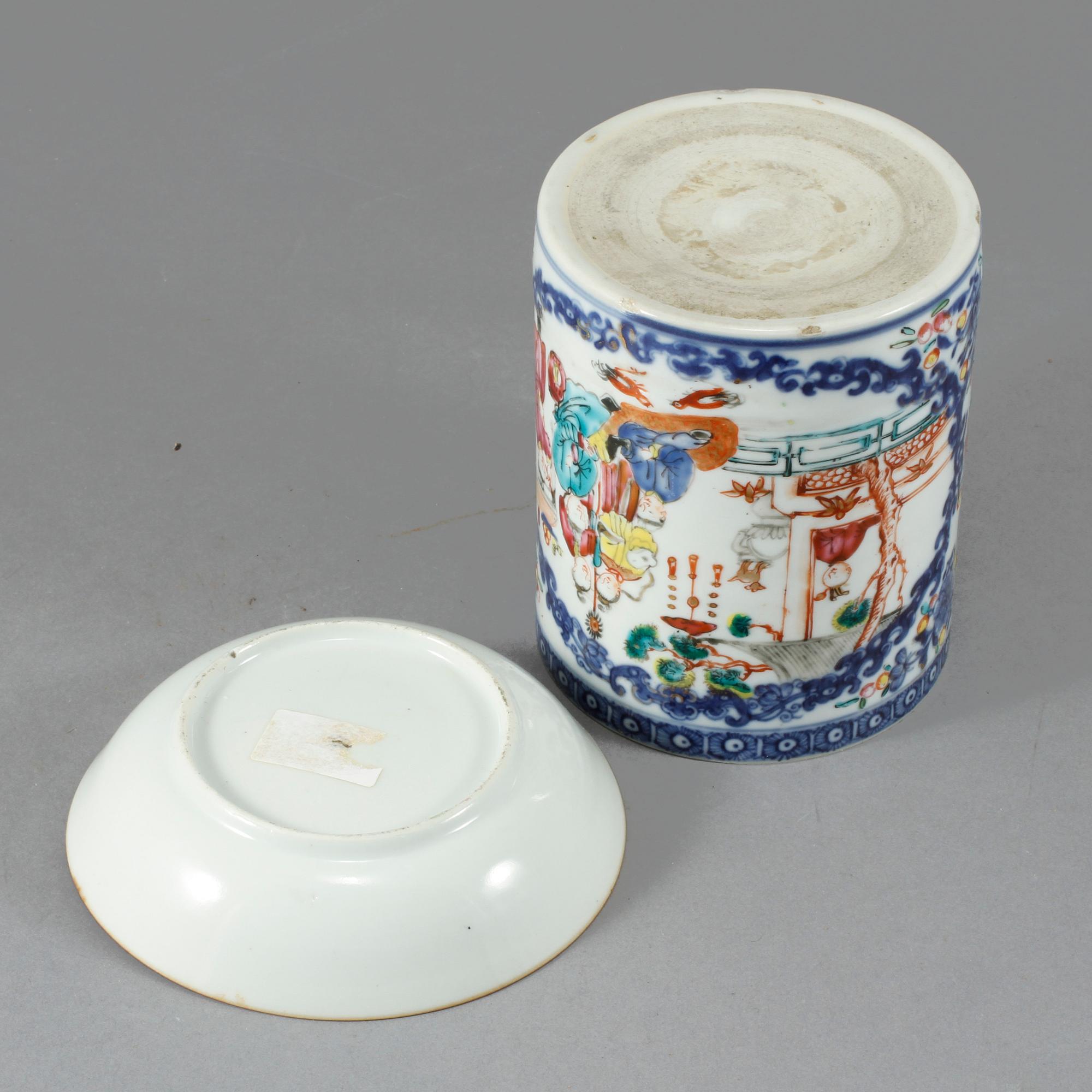 MUGG samt UNDERFAT, porslin, Kina, 1700-tal.