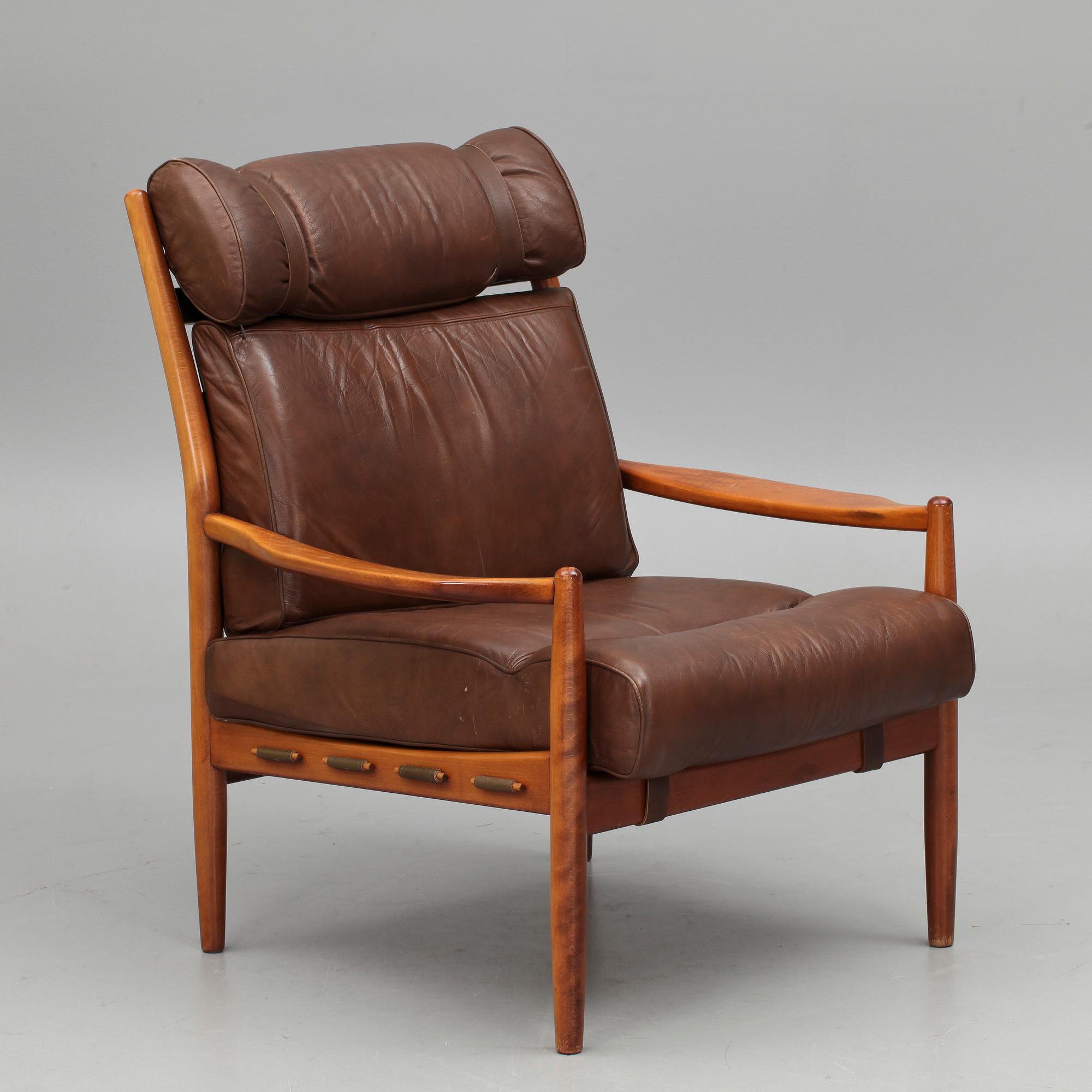 FÅTÖLJ, formgiven av Ingemar Thillmark 1900-talets andra hälft.