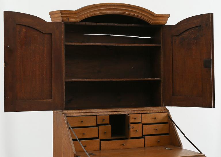 SKRIVSKÅP, Sverige, 1800-tal.