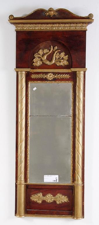 SPEGEL, empire, 1800-talets första hälft.