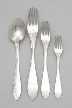 BESTICK, 23 delar, silver, A G Dufva, Stockholm, bl.a. 1913, vikt 986 gram.