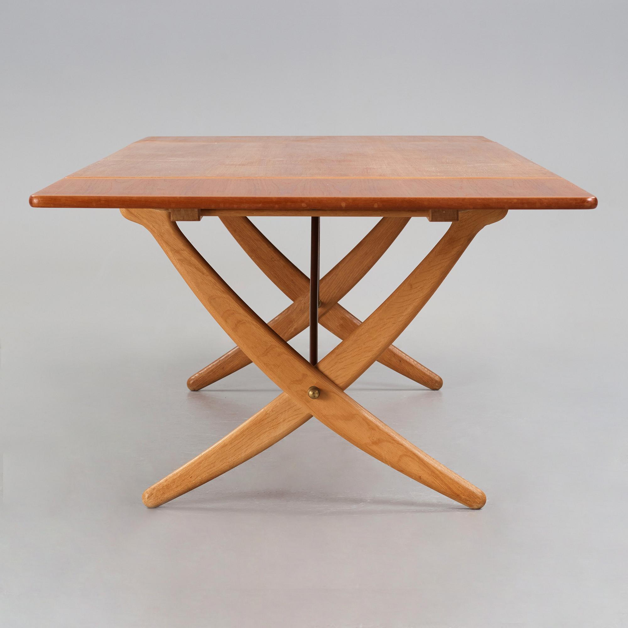Hans J. Wegner, matbord med klaffar, "AT-314", Andreas Tuck, Danmark 1950-60-tal.