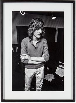 ROLF ADLERCREUTZ, "David Bowie, Trident Studion, London 1970",  archival pigment print, a tergo signed and numrerad 7/20.