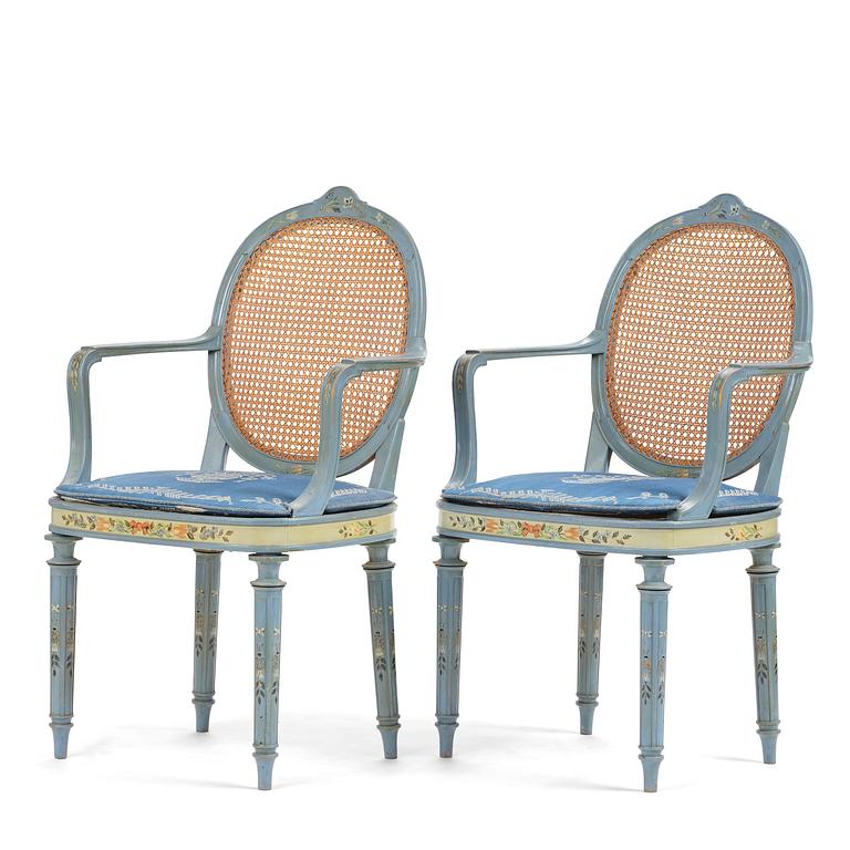 Carl Malmsten, a pair of Swedish Grace chairs, cabinetmaker Albin Johansson, Stockholm, for Villa Kvikkjokk, 1927.