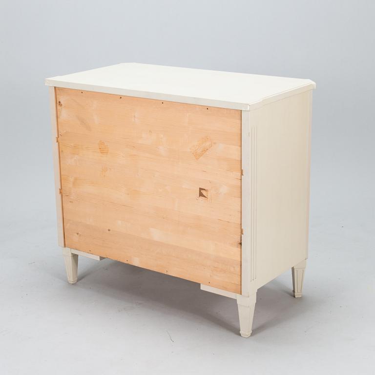 Byrå, "Medevi", gustaviansk stil, Ikeas 1700-tals serie, 1900-talets slut.