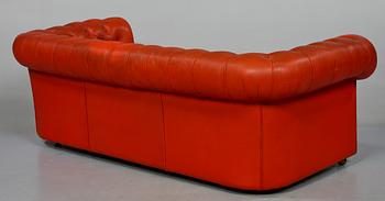 SOFFA, Chesterfieldmodell,  England, 1900-talets andra hälft.