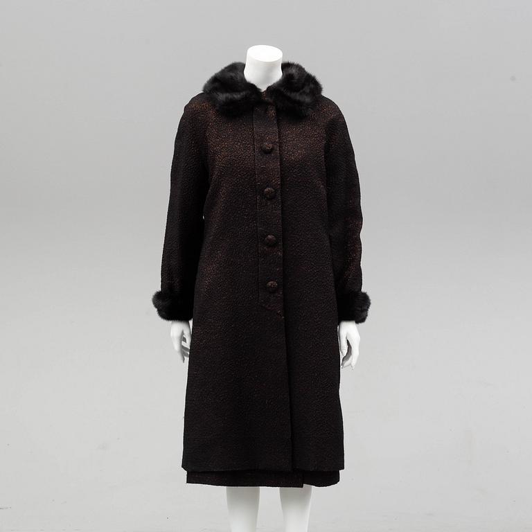 CHRISTIAN DIOR, a set of coat and dress from the 1960s.