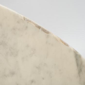 Bordsskiva i Carrara-marmor, 1900-talets mitt.