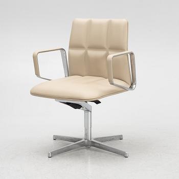 EOOS, a "Leadchair" swivel chair, Walter Knoll, Germany, 2023.