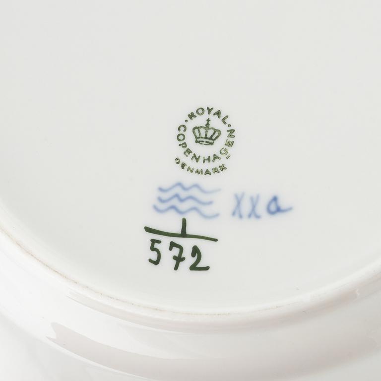 Service parts, 57 pieces, porcelain, "Musselmalet full and half lace", Royal Copenhagen, Denmark.