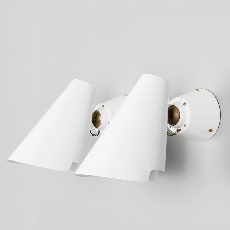 PAAVO TYNELL, A PAIR OF WALL LIGHTS. Model 2351. Marked Idman, 1950s.