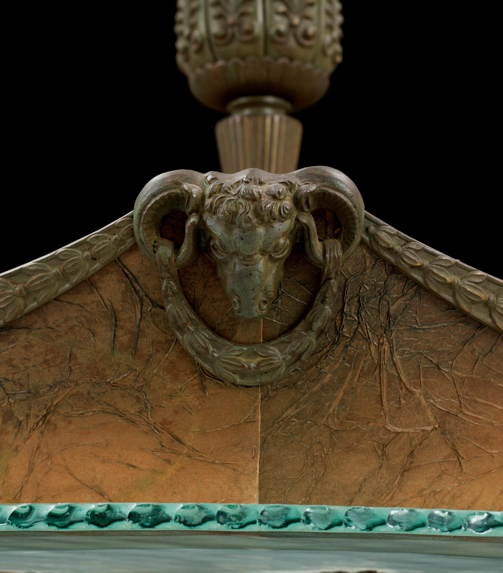 TAKLAMPA, Art Deco, 1900-talets första hälft. H 64.