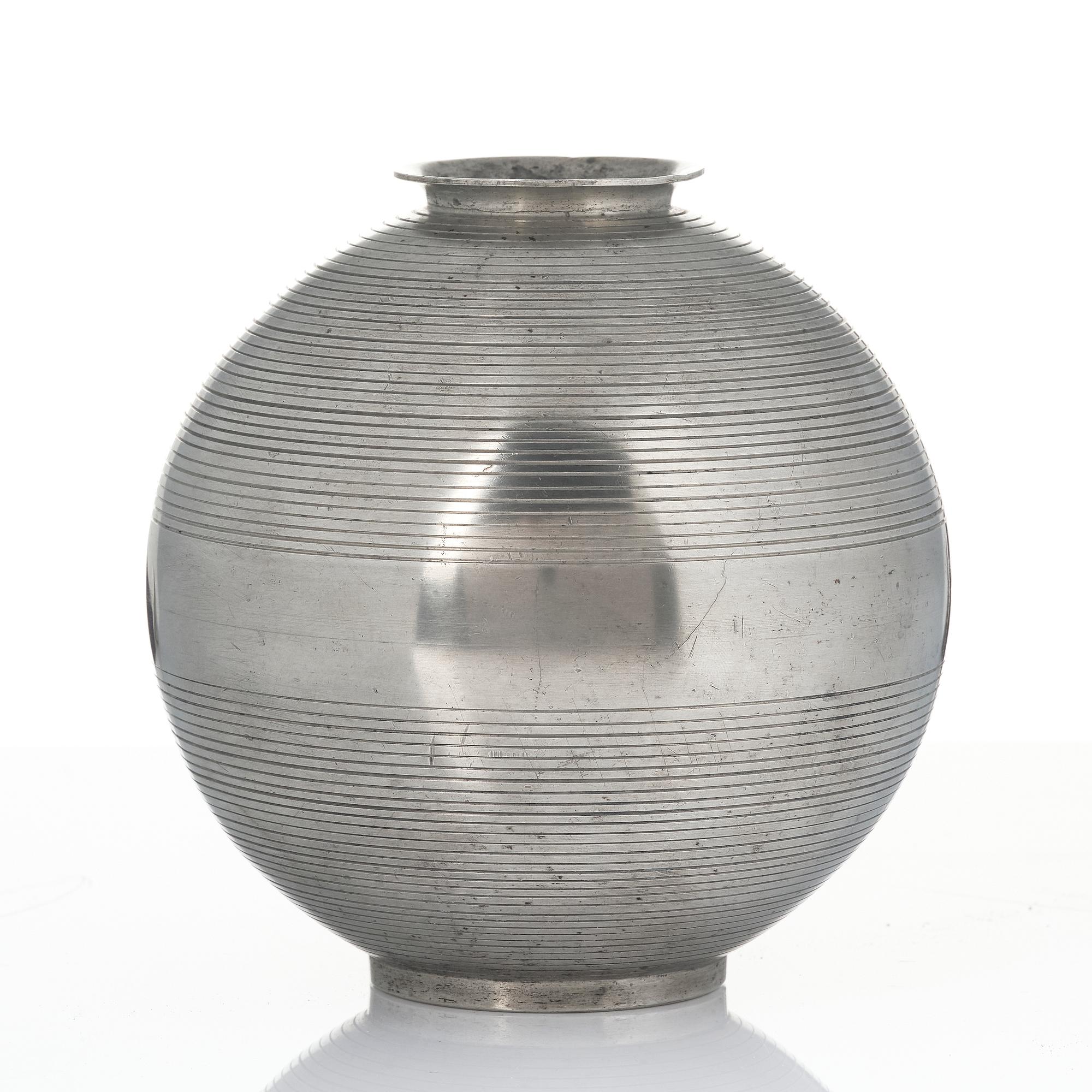 Sylvia Stave, vase, C.G. Hallberg, Stockholm, 1933.